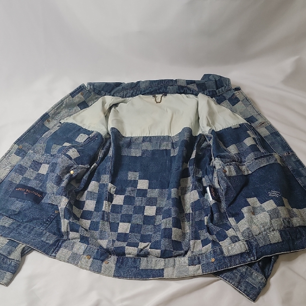 Louis Vuitton Damier Classic Washed Indigo Denim Jacket - Picture 8 of 9
